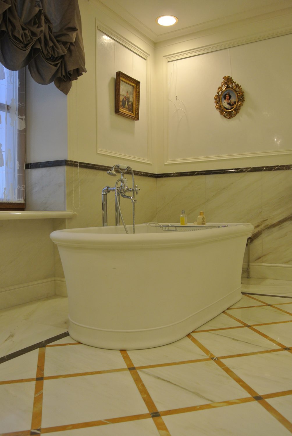 Резиденция в Санкт-Петербурге · Фото из архива Marmi di Carrara
